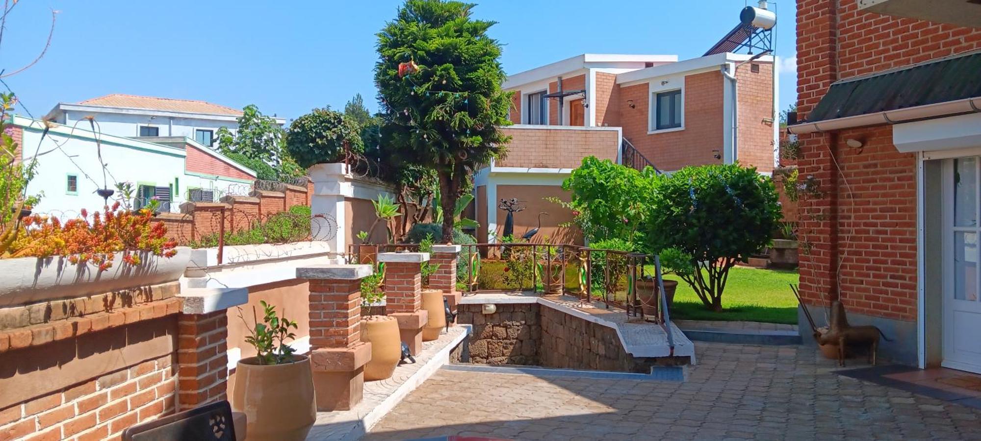 Appartements D'Hotes Marciloui Antsirabe Exterior foto
